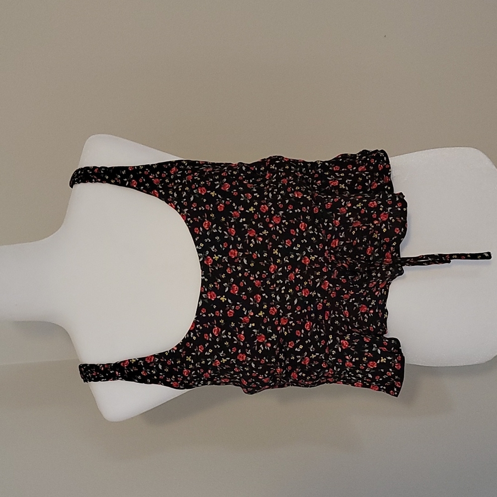 Forever 21 floral crop tank LG
